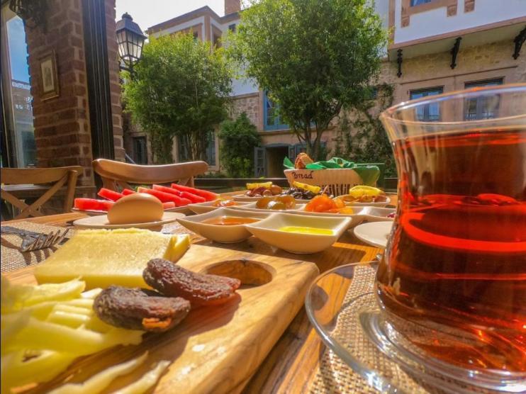 فندق Ziyabey Konagi Ayvalı المظهر الخارجي الصورة
